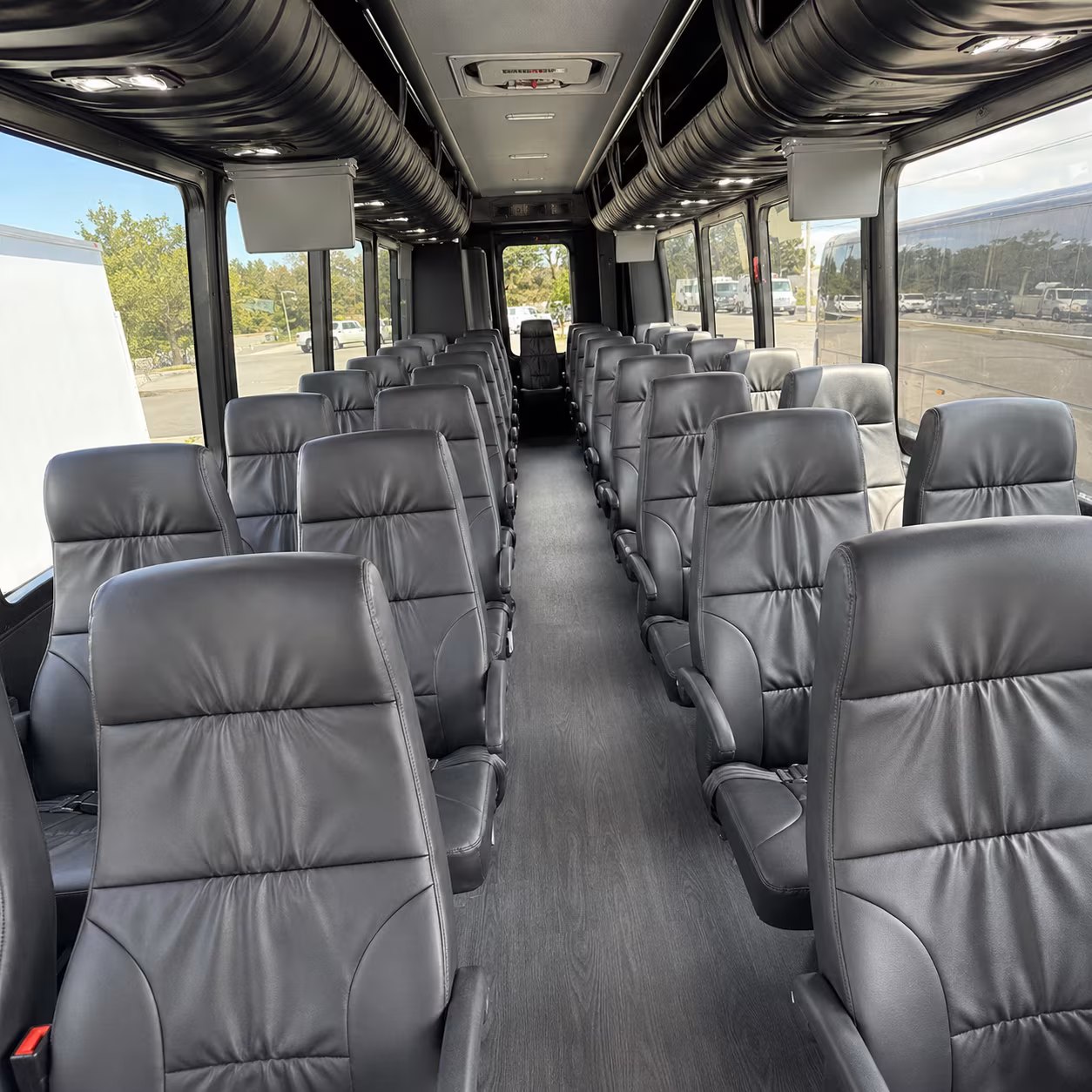 guest shuttle buses between palo alto hotels and wedding venues