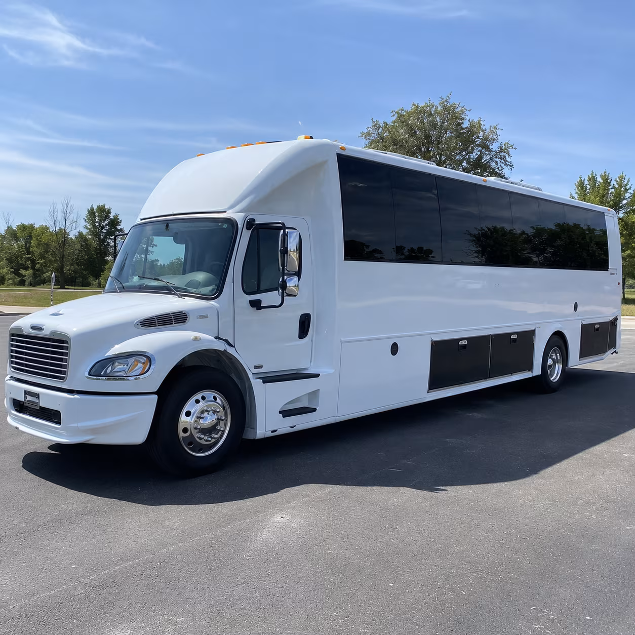palo alto 40 passenger party bus