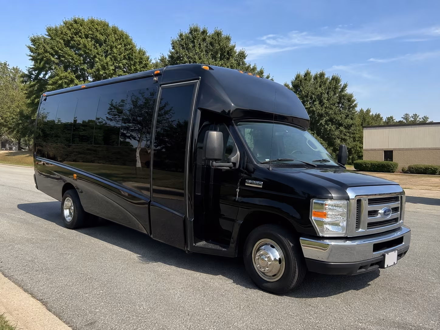 senior congregation and accessibility focused bus rentals in palo alto
